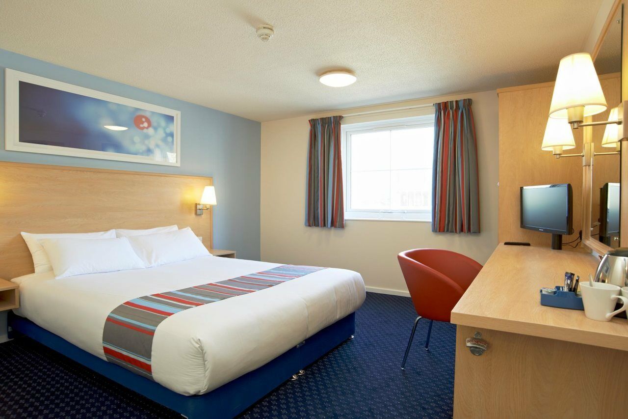 Travelodge Widnes Exterior foto